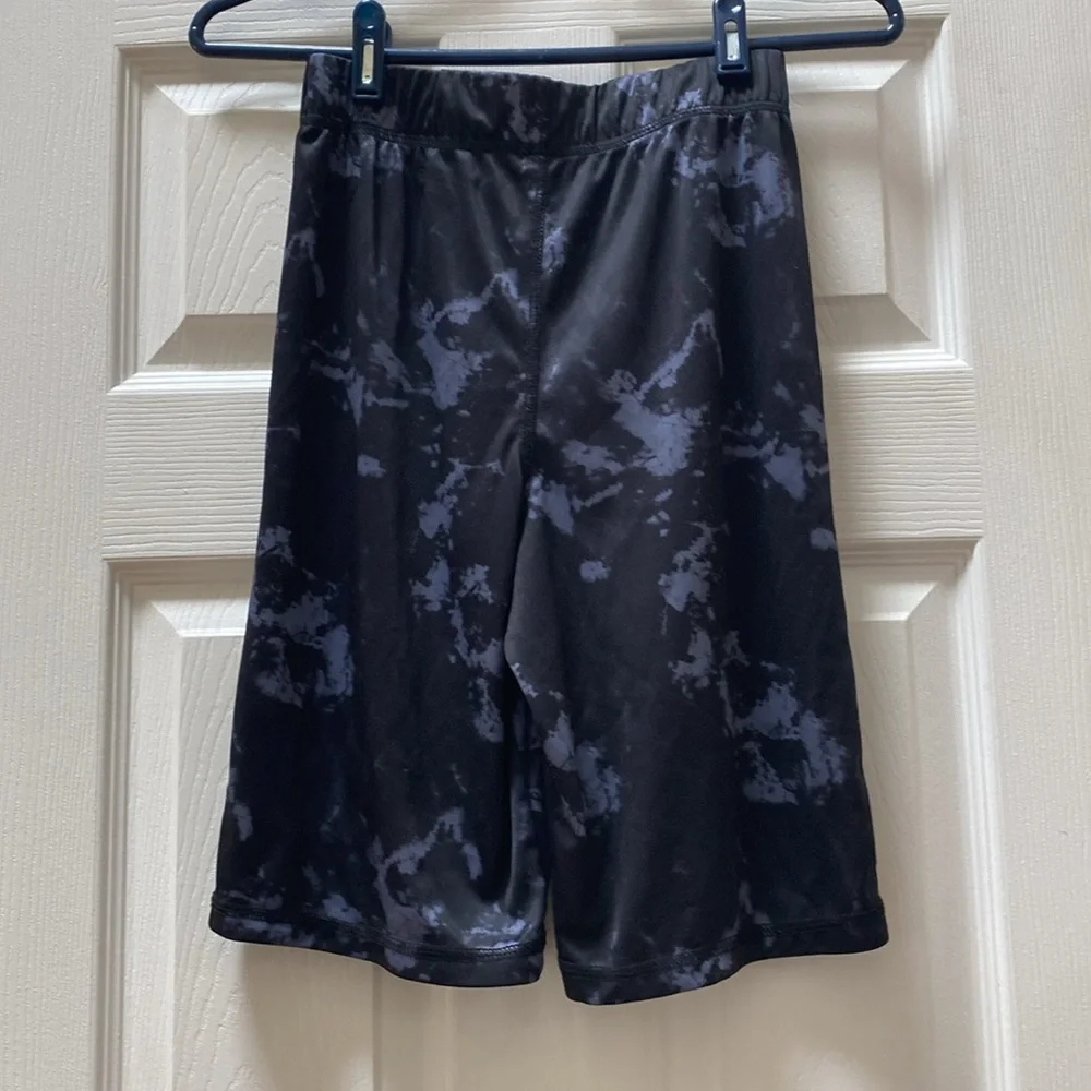 Spider-Man Black Camo Shorts from Jumping Beans, Size Youth 12